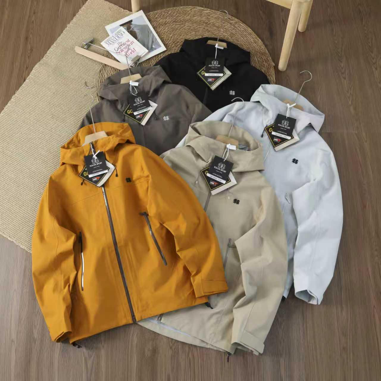 KOLONSPORT 2025 Fall Waterproof Windproof Outdoor Jacket for Men and Women