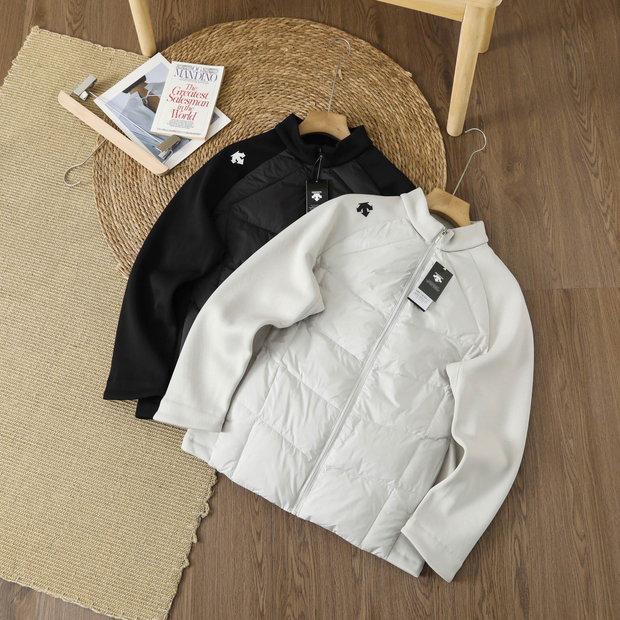 Descente Training Lightweight Warm Solid Color Stand-Up Collar Down Jacket