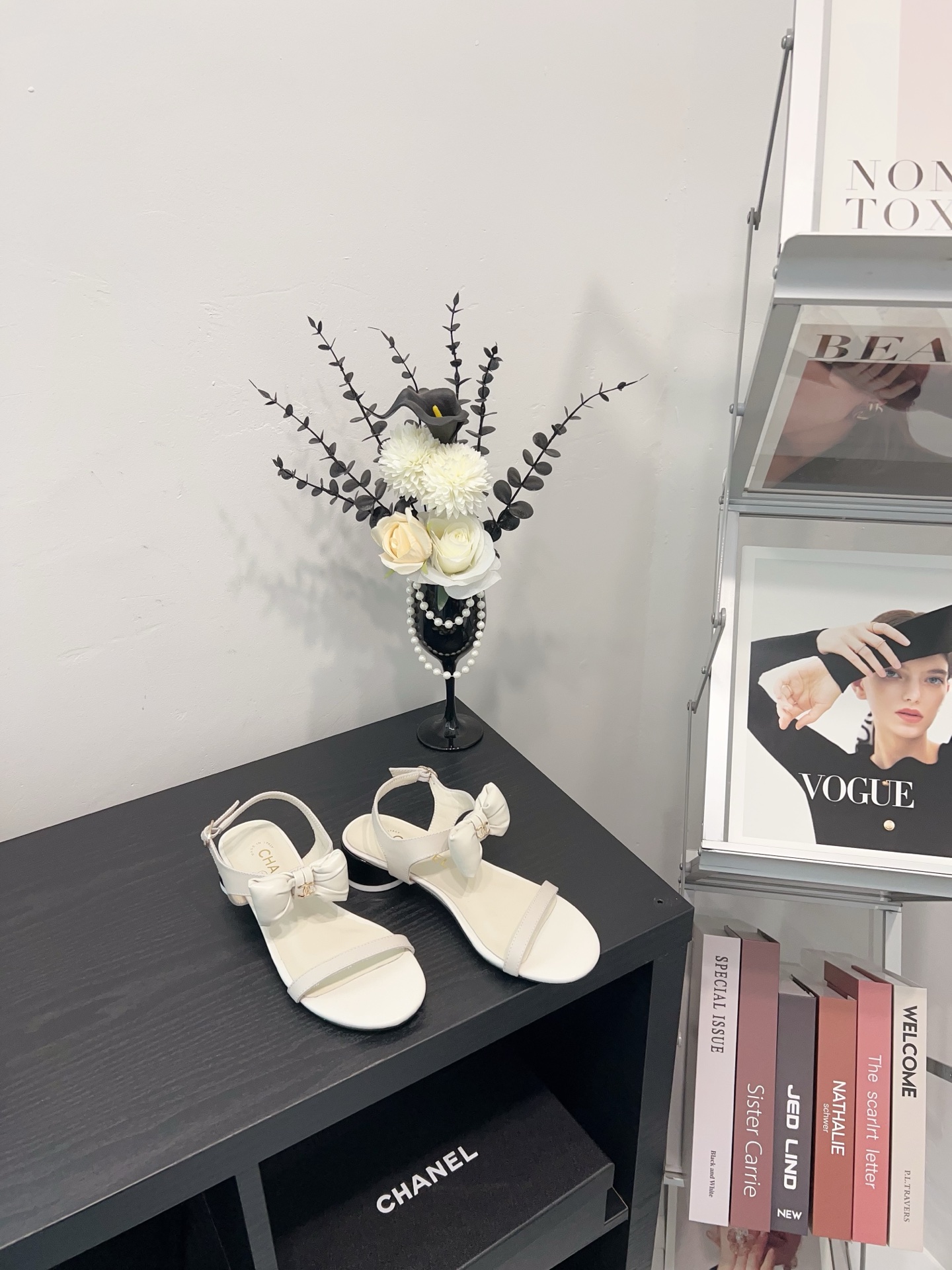 NO:247488,Chanel25 bow sandals - beige low heels, slippers, chanel, sandals, slippers19860909Chanel25蝴蝶结凉鞋-米白低跟,拖鞋,chanel,sandals,slippers,Women's Shoes