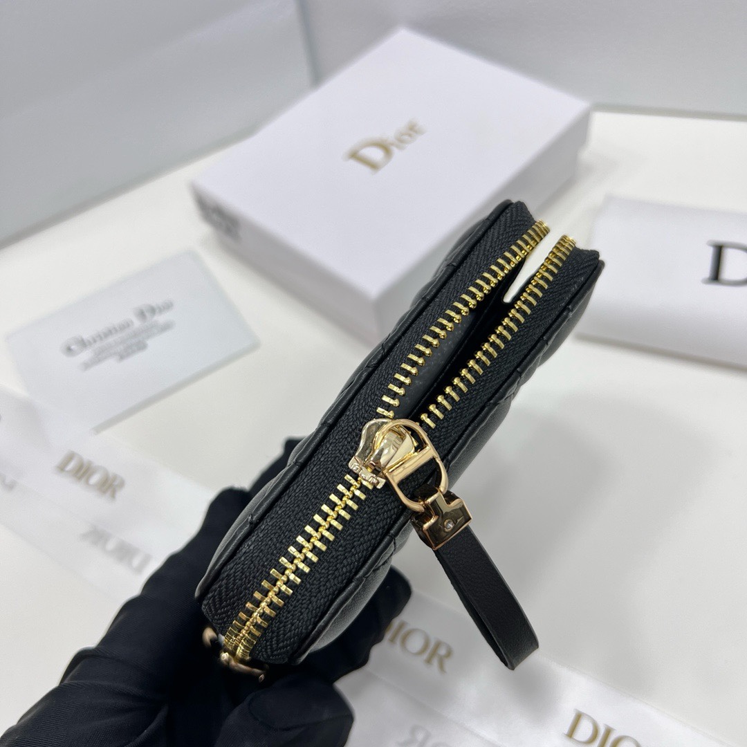 Dior Caro Black everyday shoulder