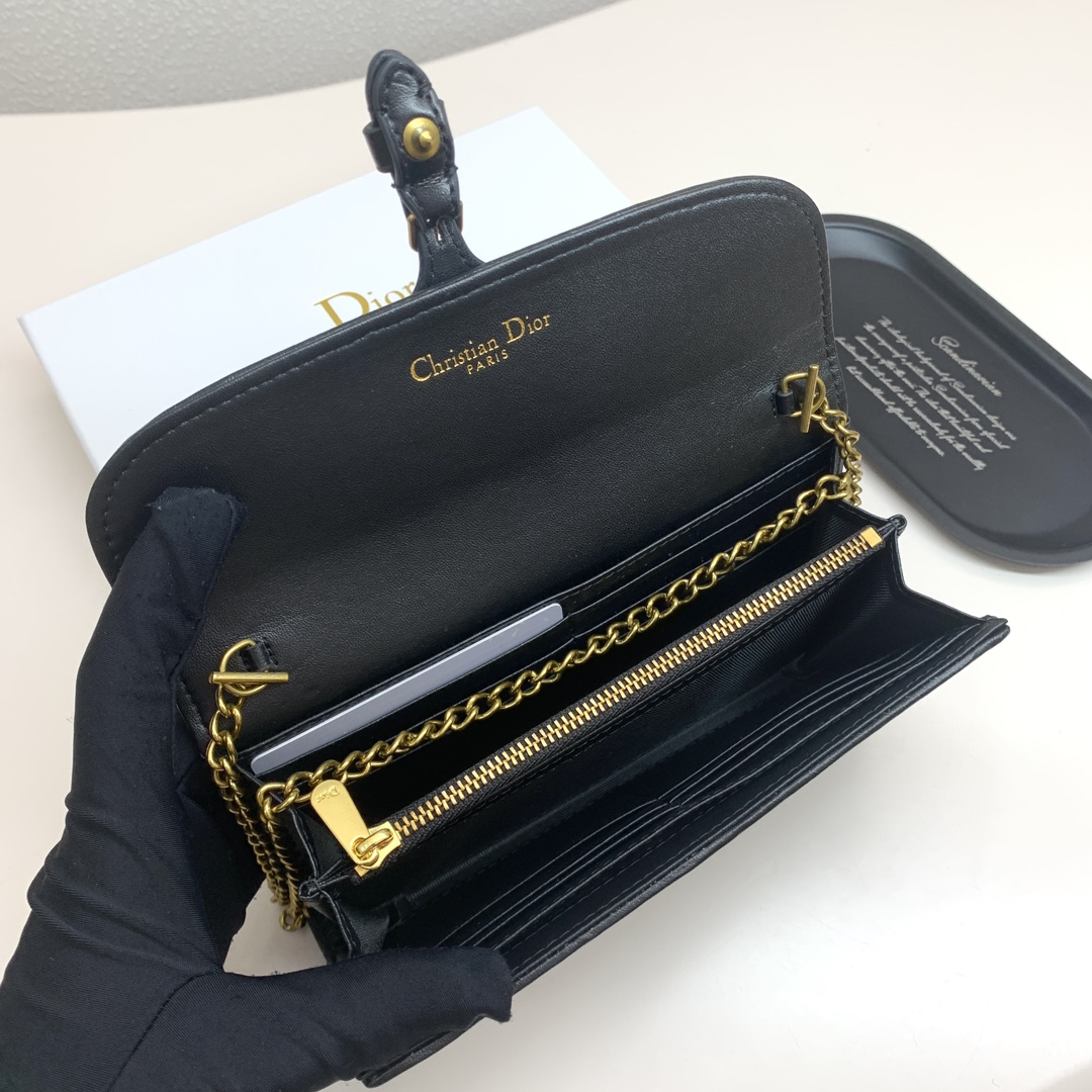 品牌:Dior 927 7