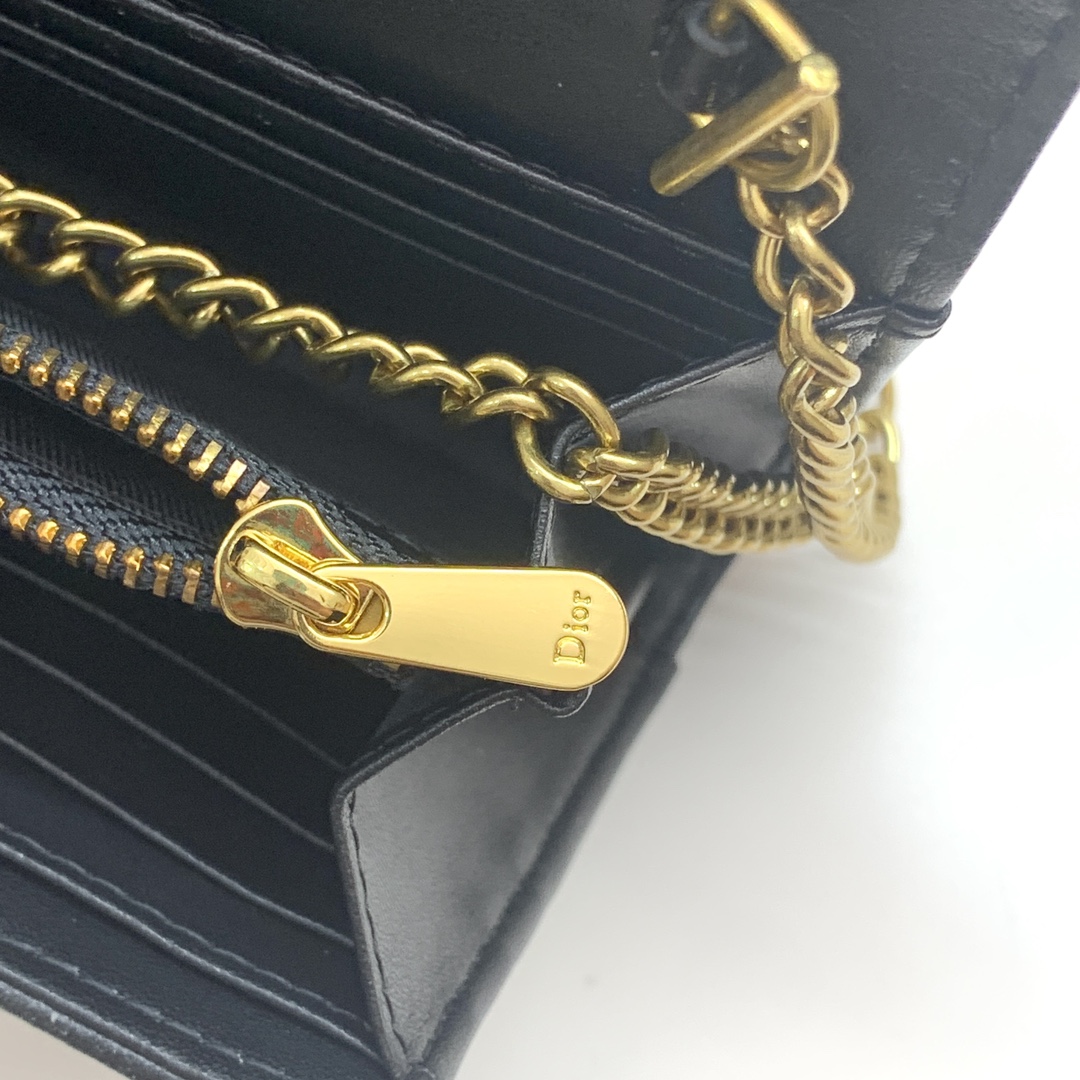 品牌:Dior 927 8