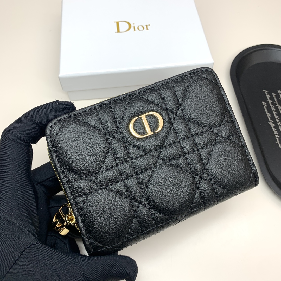 Dior Black everyday