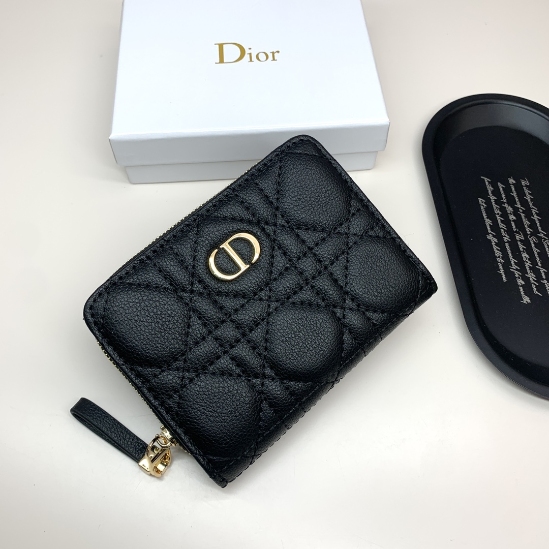 Dior Black everyday