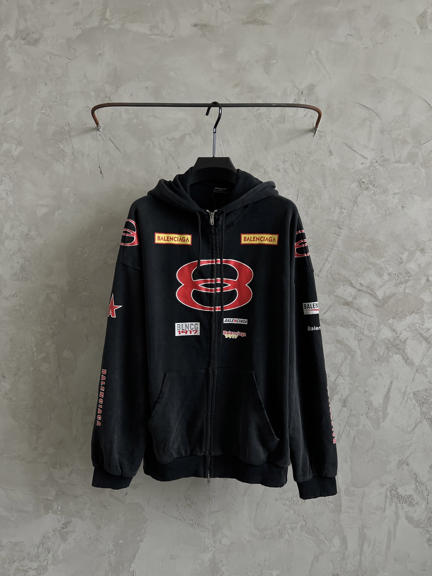  

Balenciaga新款巴黎世家BLCG 2025ss 印花字母双环早春新款经典双环印花磨洗水运动