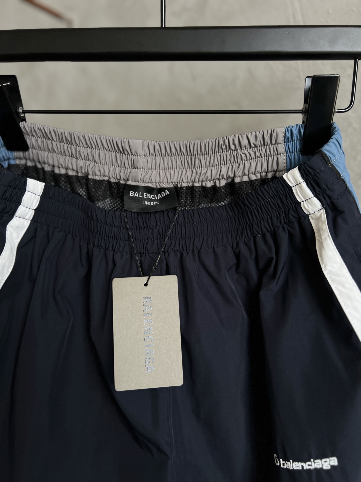 Balenciaga BLCG 25SS Track Pants - Embroidered & Color Block Design 8 i1756102731906 6541 0 6