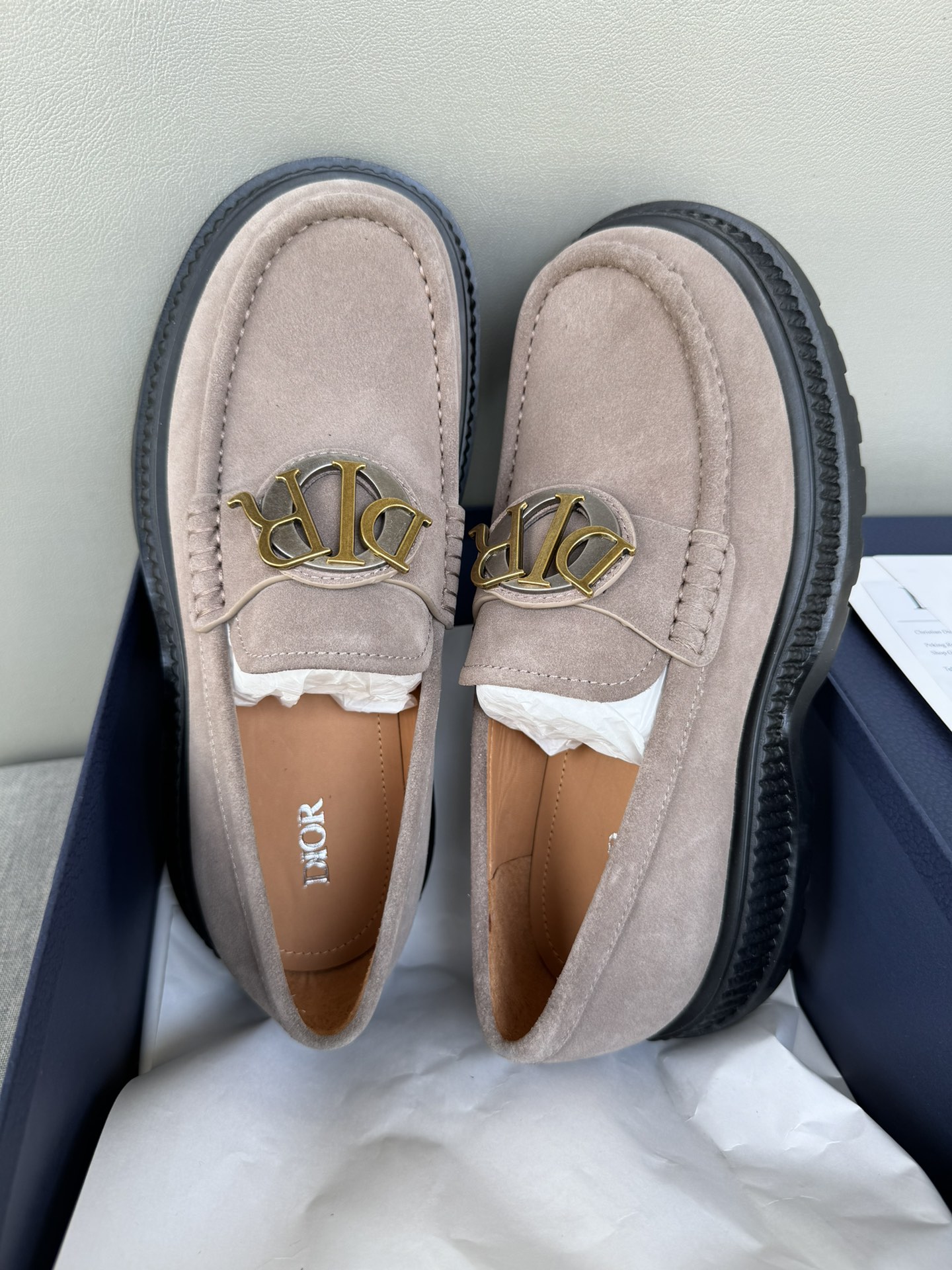 Dior Casual Leather Loafers - Exquisite Craftsmanship & Supreme Comfort 8 i1711089500 1698 5