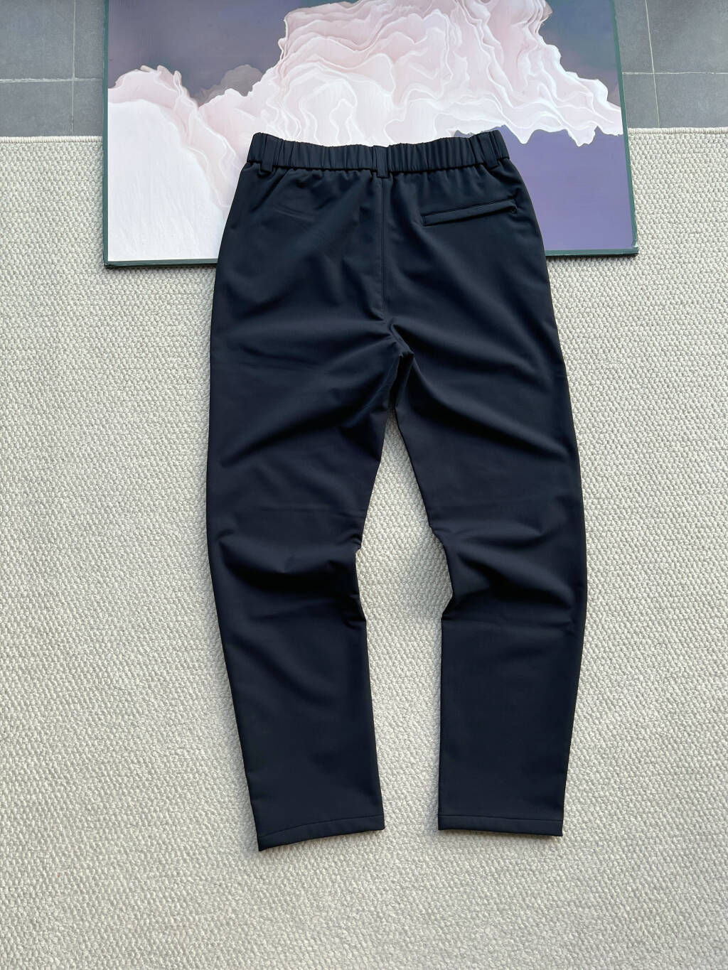 💰250
KAILAS凯乐石男士户外运动科技棉休闲裤
非常细腻保暖 凯乐石加绒裤!这款货绝对是你们冬季的必需品!经典刺绣图案标,时尚好看 ,穿出去不丢面子,区别市场工版普通拉链,保暖修身不臃肿,顶级版本冬季加绒男子户外健身运动训练长裤 !
柔软顺滑,舒适有型!上身给你绝对不一样的感受,赋予运动健身机能性的新定义!无论是休闲 运动 健身,都毫无压力!立体拼接剪裁拼接 ,完美展现你的腿型,松紧腰围的设计,让你在任何环境下都可以收放自如!
顶级面料全订制工艺 复合加绒面料,赋予其优异的延伸性和弹性回复性能!
颜色:黑蓝色 灰色
尺码 腰围 臀围 裤长
M 75.5 102 100
L 80 106 102
XL 84.5 110 104
2XL 89 114 106
3XL 93.5 118 107
纯手工测量,纯在1-2㎝误差!!