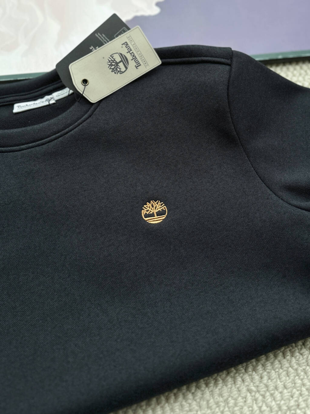 💰210
Timberland添柏岚冬季新款加绒卫衣。户外大牌最新基础款加绒🔥🔥卫衣,
新款 高品质 圆领刷毛珠地面料面感柔软舒适500克加厚加绒,小标刺绣!
经典一直在 永不过时的款 保持一贯的精工重工水准,胸口经典大树logo刺绣工艺 日常休闲通勤款,运动户外兼备款!!内搭单穿都合适!制作工艺令人惊叹绝无仅有,面料是重中之重 采用最新符合抓绒技术刷毛外层高级混纺卫衣布,内层加保温高科技棉,保温效果绝对一流。上手分量十足 妥妥的敦实手感 其次细节上全锁边布制作,并非普通款式卫衣做工,超细致的细节显得巧夺天工,质感超然,严谨的工艺和大厂的品质!!!超级适合怕冷的人!
黑色 灰色
尺寸M L XL XXL
适合120-180斤
M衣长66.5 胸围53.5 袖长62.5 袖口10 肩宽45.5
L衣长68.2 胸围55.5 袖长63.5 袖口10.5 肩宽47.5
XL衣长69.9 胸围57.5 袖长64.5 袖口11 肩宽49.5
XXL衣长71.6 胸围59.5 袖长65.5 袖口11.5 肩宽51.5