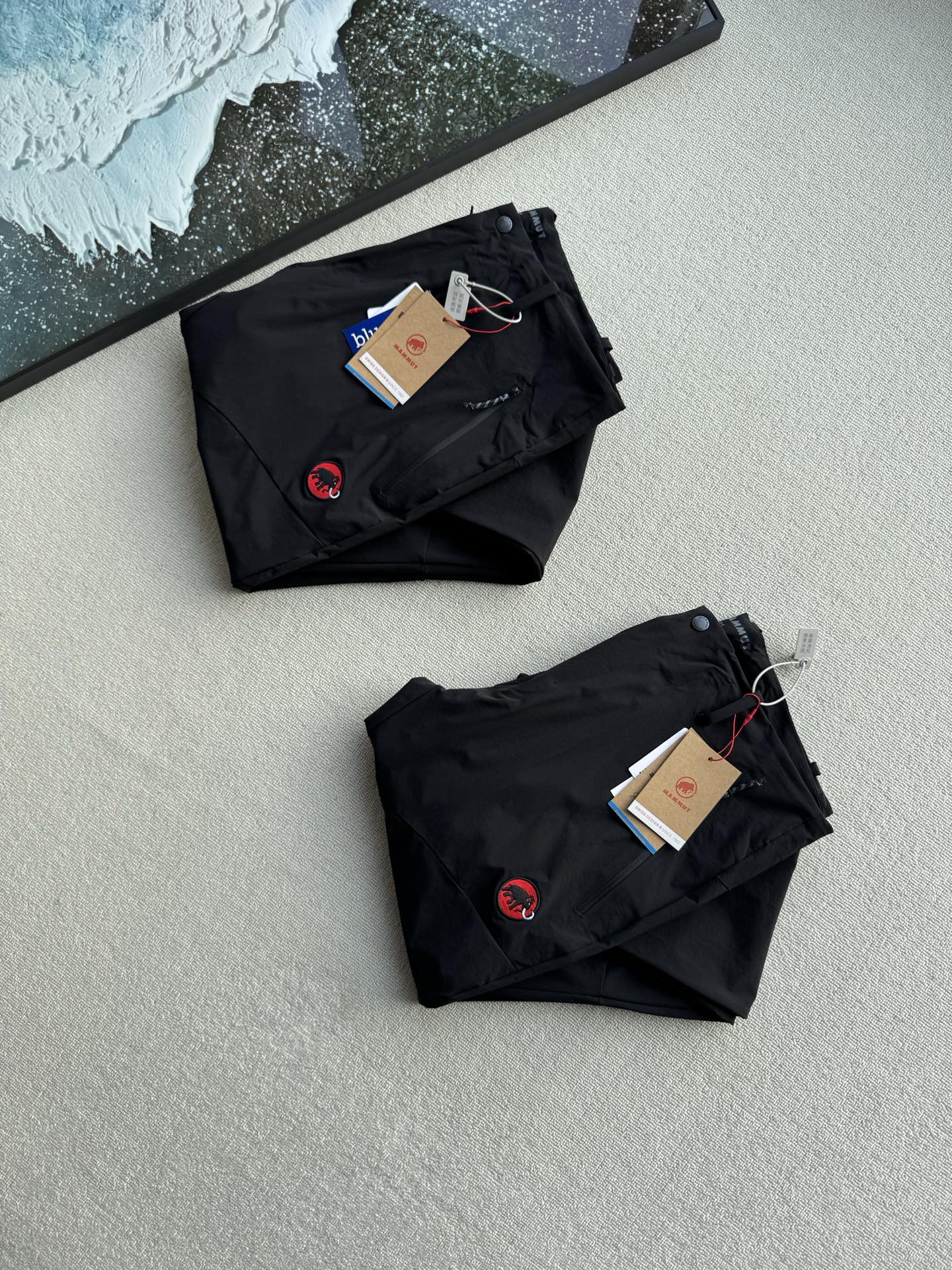 _dq89soVn_e6npy0iu6wJuWC8MlluIeXzF3fmGmg