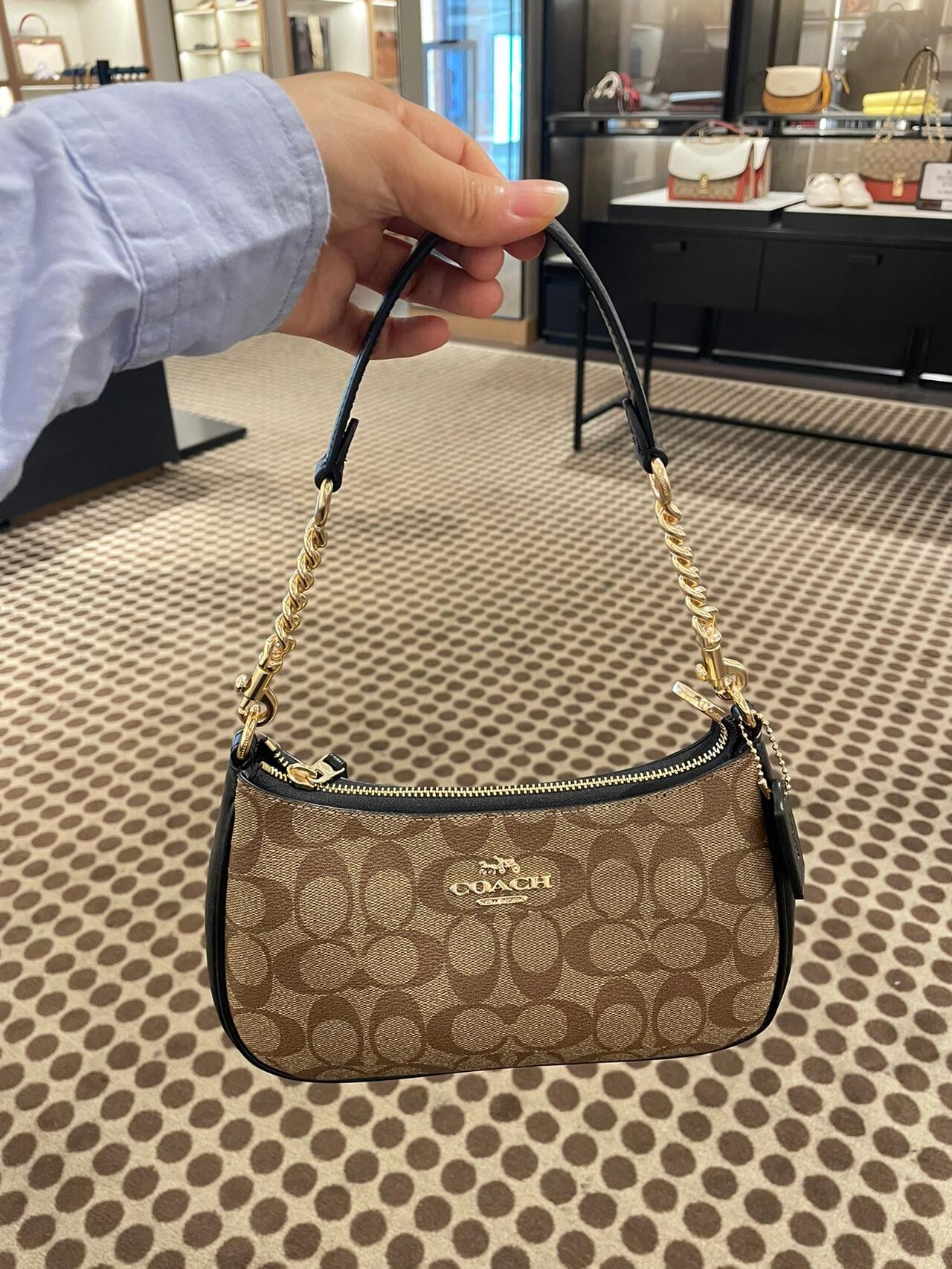 TERI Shoulder Bag - Comprehensive 2