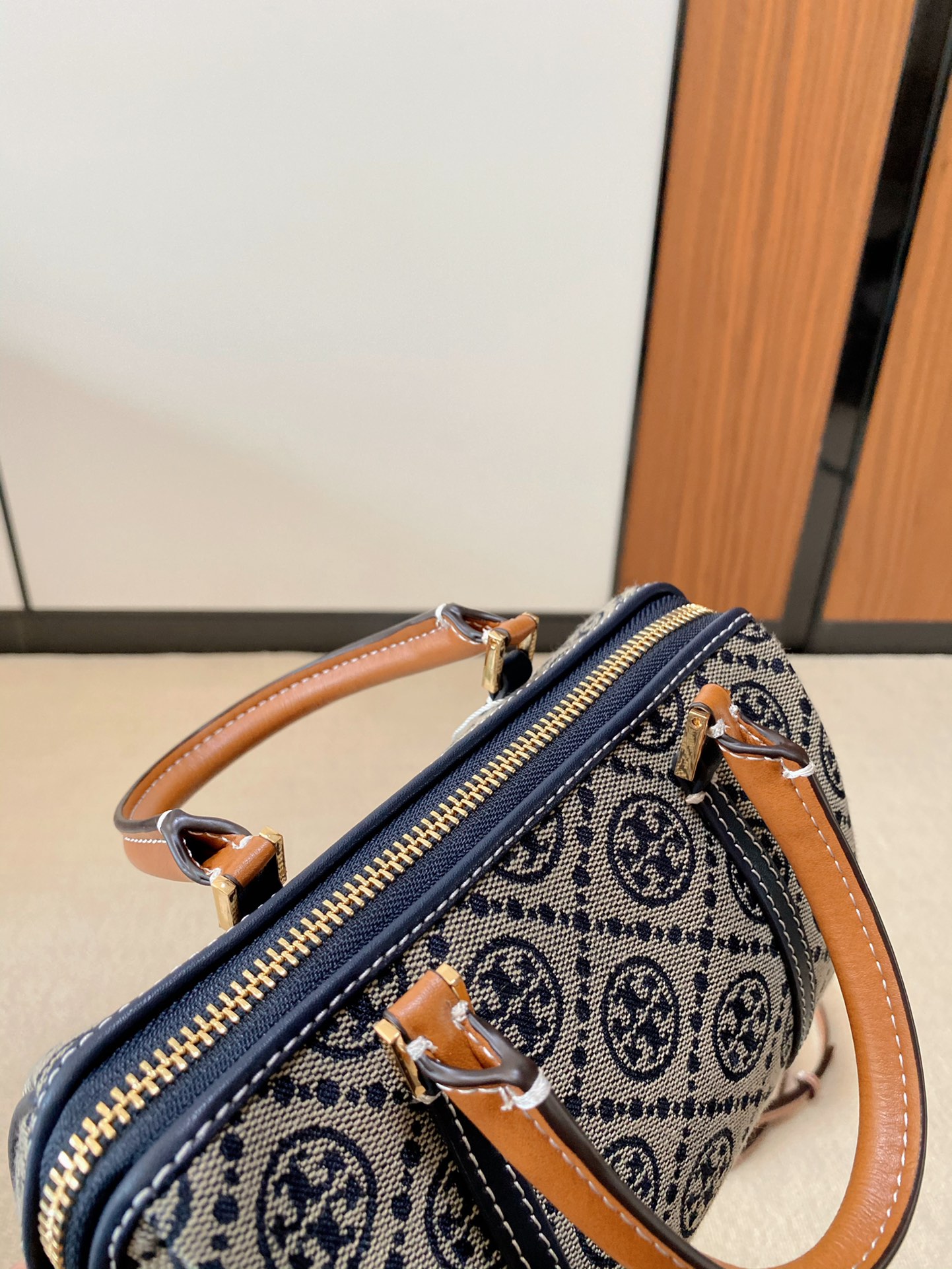 瓦莱斯特拉 Valextra 高定典藏经典高奢皮具手袋托特包斜挎包女包 #1BB79D00 5