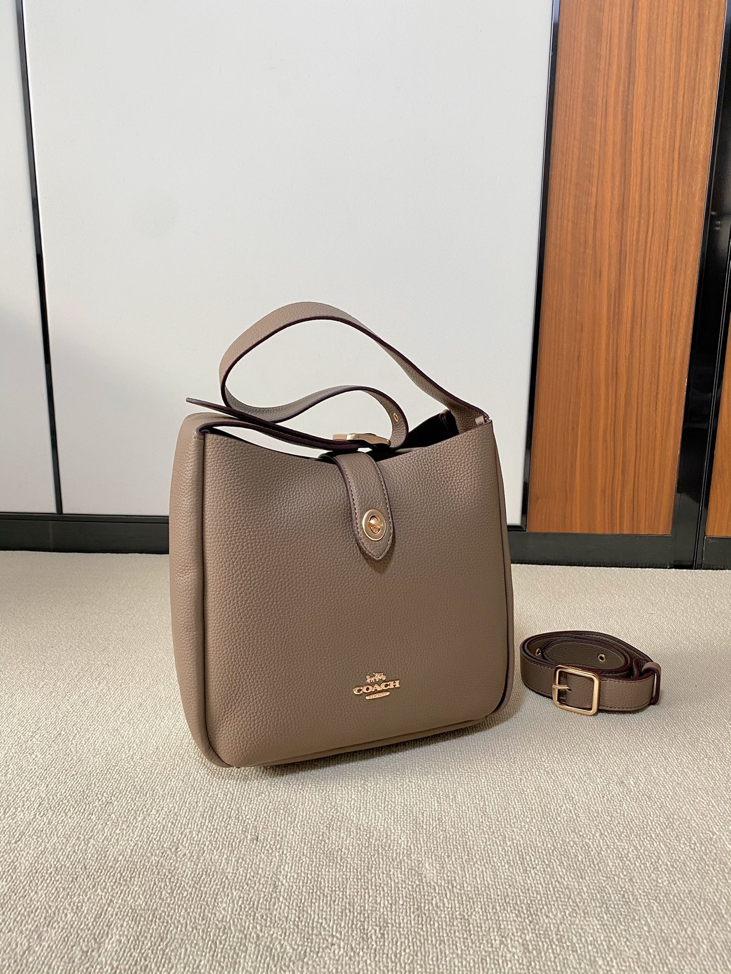 Co10月新品 Hadley 哈德利单肩包新款 Hadley Crossbody 3