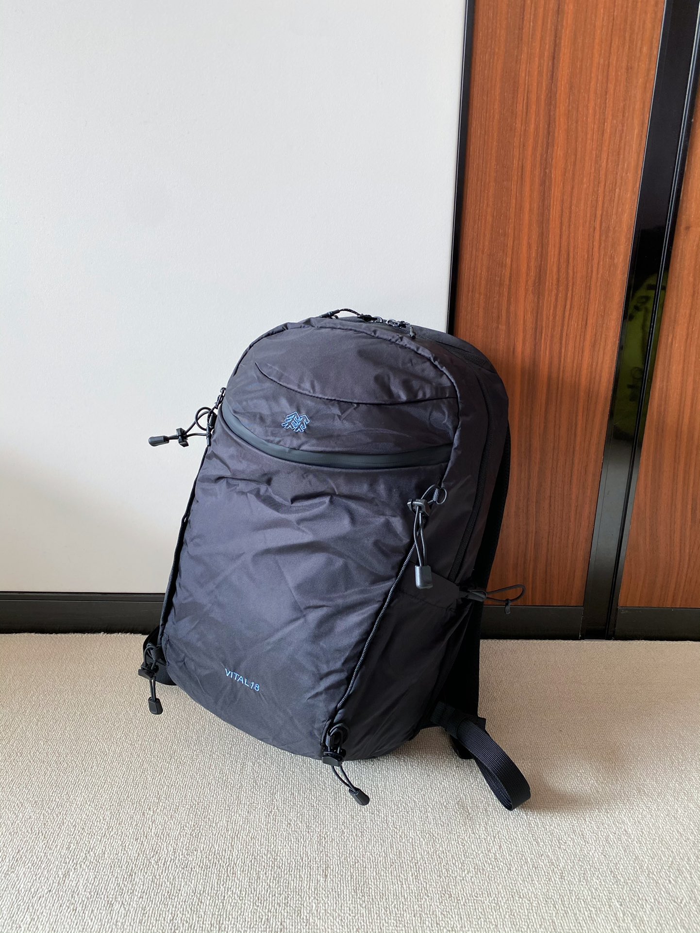 the Kolon backpack transitions effortlessly from urban environments to - Comprehensive 3