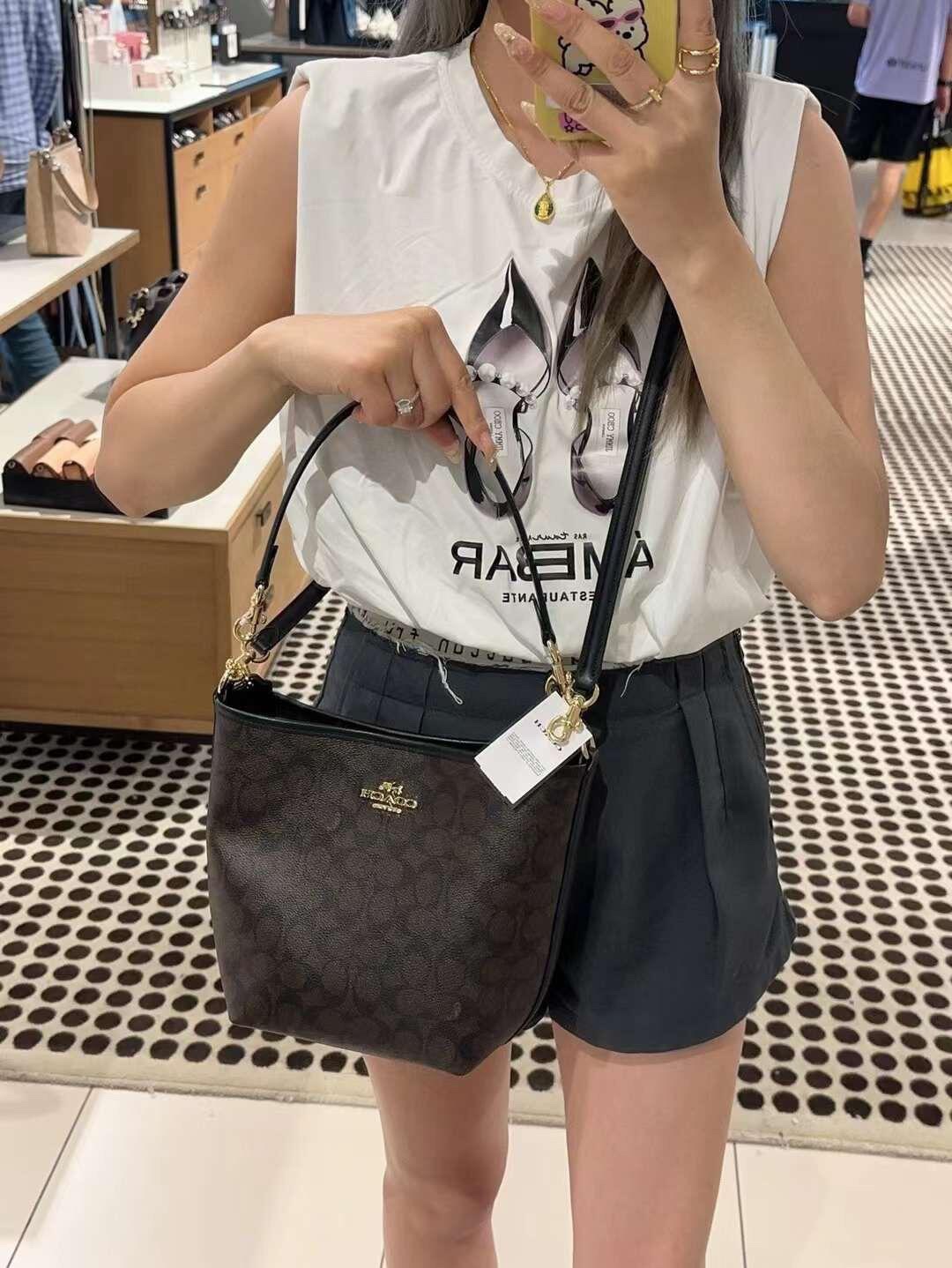 香奈儿 Chanel 高级成衣风衣外套及大衣服饰 #6CBA90DB 3
