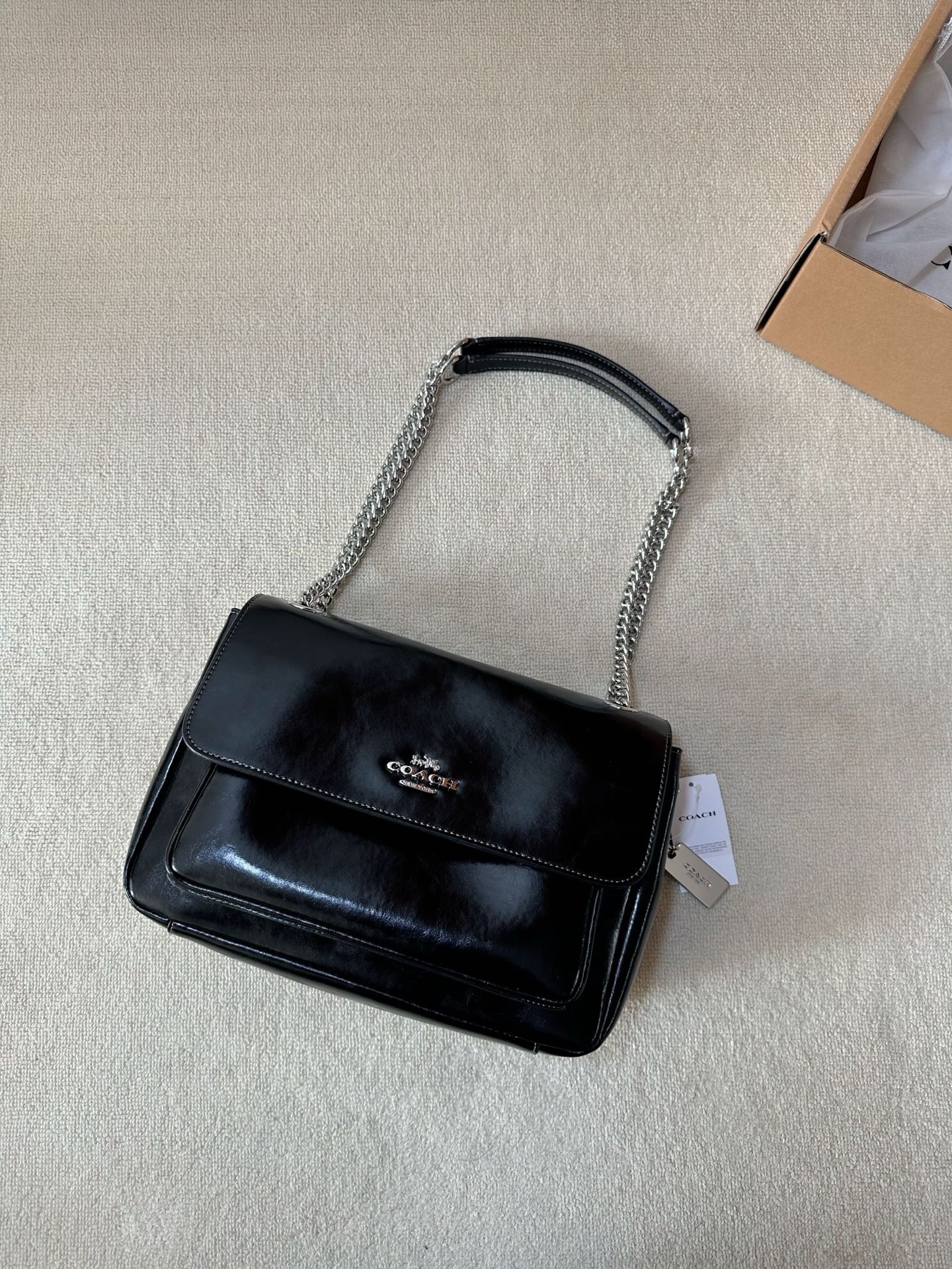 罗杰·维维亚 Roger Vivier 高定典藏经典高奢皮具手袋托特包斜挎包女包 #17E6CDD6 2