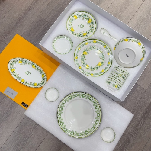 DIOR MAISON Sicilian Summer 41-Piece Dinnerware Set with Lemon Motif 1 DIOR MAISON Sicilian Summer 41-Piece Dinnerware Set with Lemon Motif