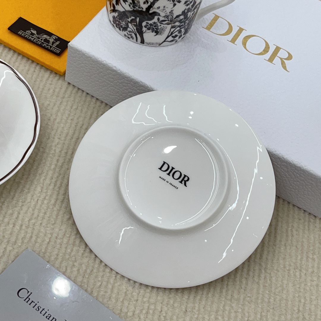 迪奥 Dior 高定典藏名品高定成衣时装外套连衣裙衬衫T恤 #D748ECED 6