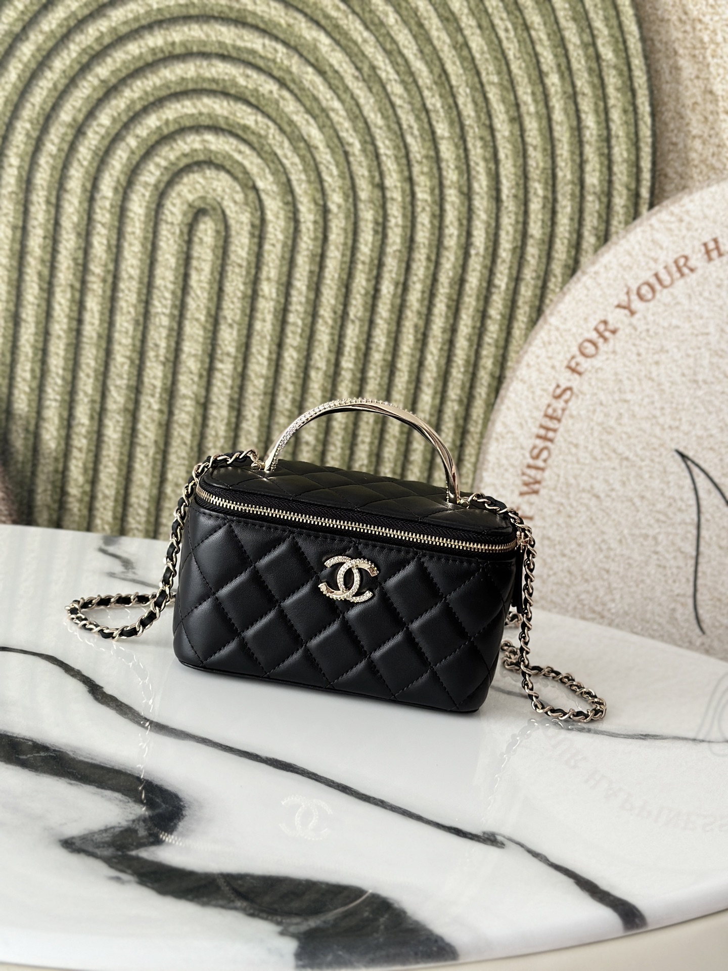 ¡Diseño de diamantes de imitación con logotipo de mango de perla CHANE1 de diamante explosivo de 24K! ¡El mango es abso…