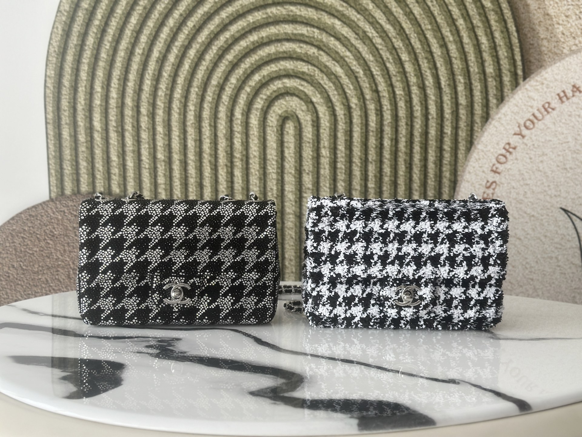 _dva9s5byUlNPs4vAhObFPrUqIV4YiOZM4Lsd0Fg