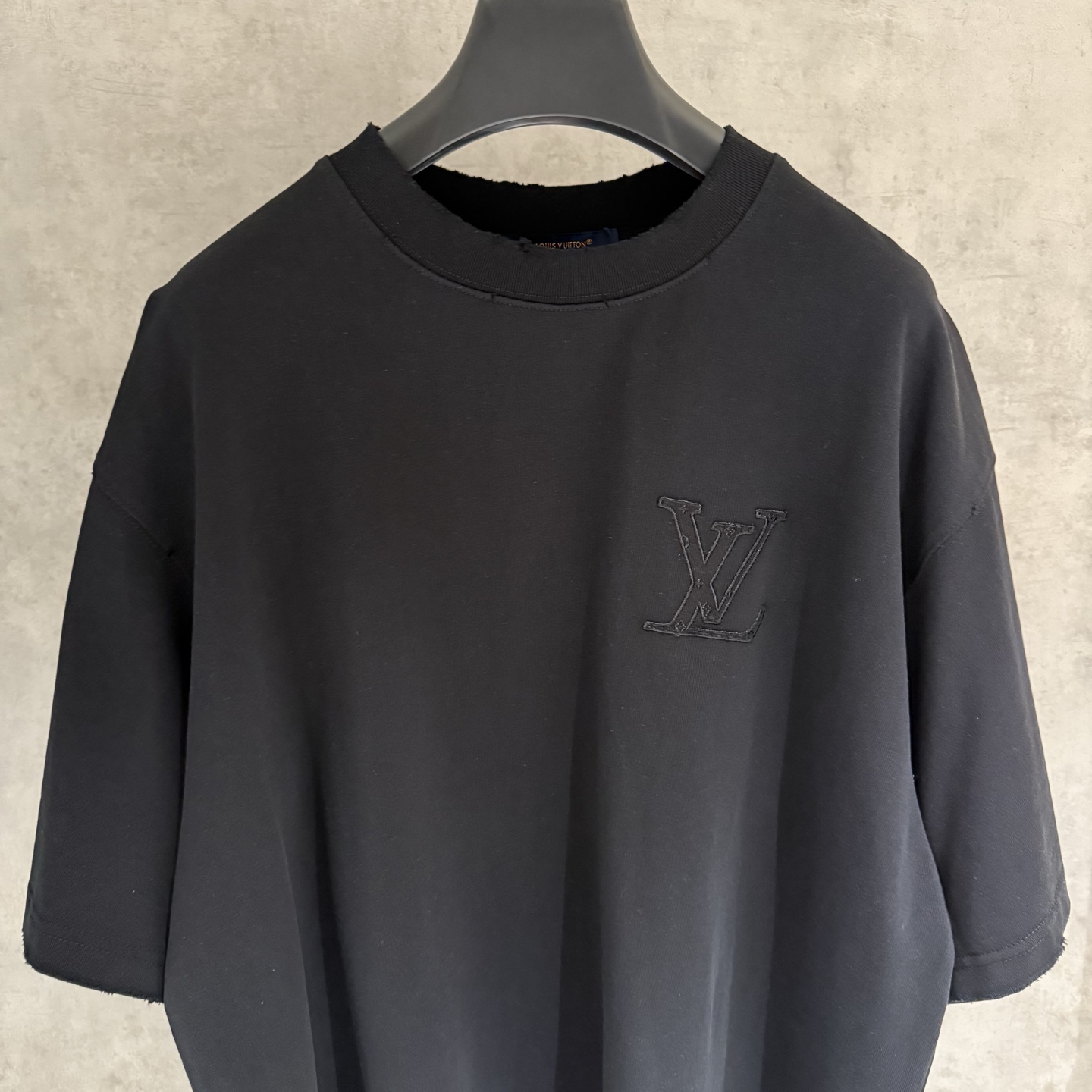 【严控品质】Lv路易威登新款贴布绣半袖T恤 重磅340克双纱面料 前幅立体绣 后幅贴布绣 满满潮流元素 