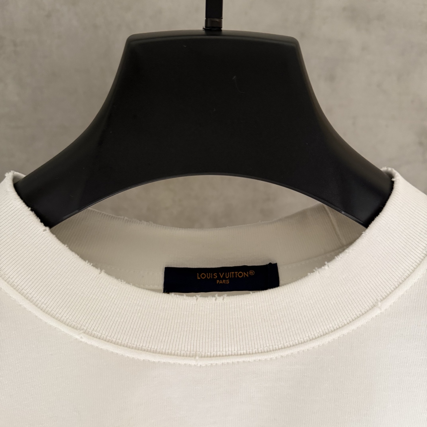 【严控品质】Lv路易威登新款贴布绣半袖T恤 重磅340克双纱面料 前幅立体绣 后幅贴布绣 满满潮流元素 