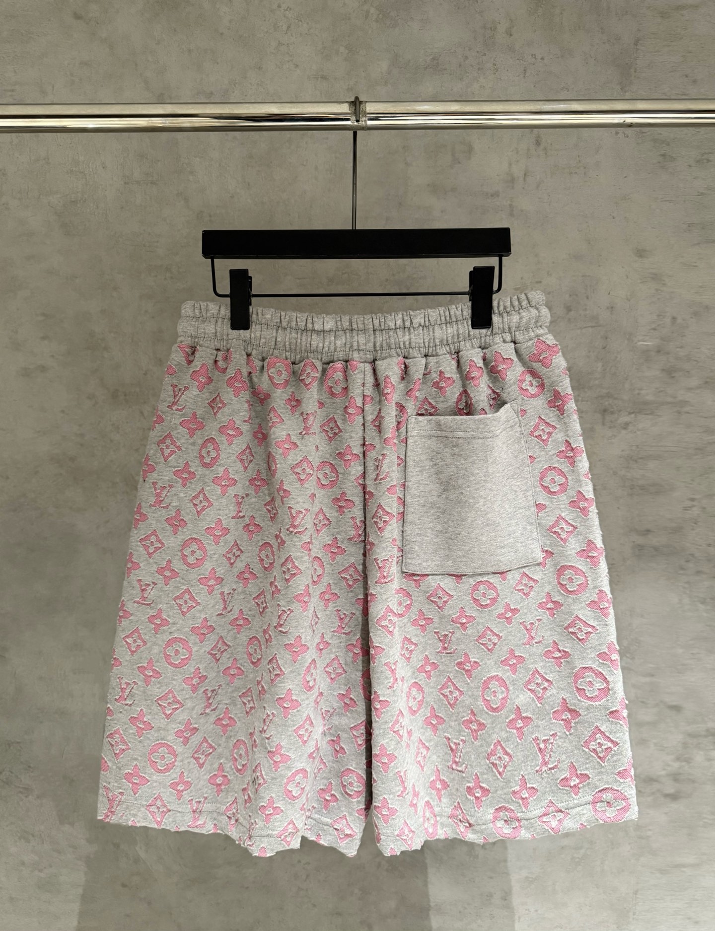 Unknown 严控品质Lv陆易新品烧花短裤