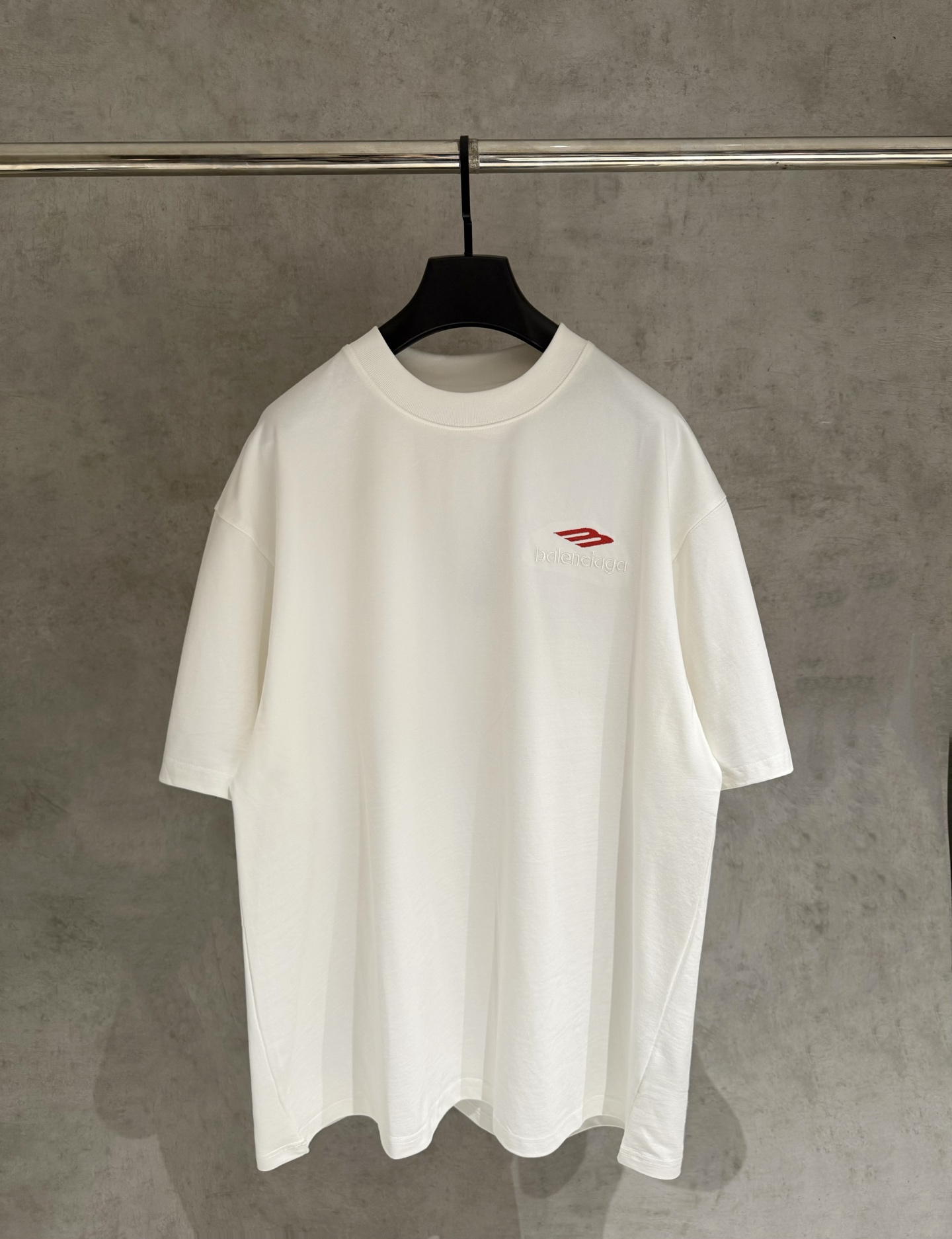 P100 [Estricto control de calidad] Camiseta de manga corta bordada BLCG Balenciaga 25ss. El tejido está confeccionado e…