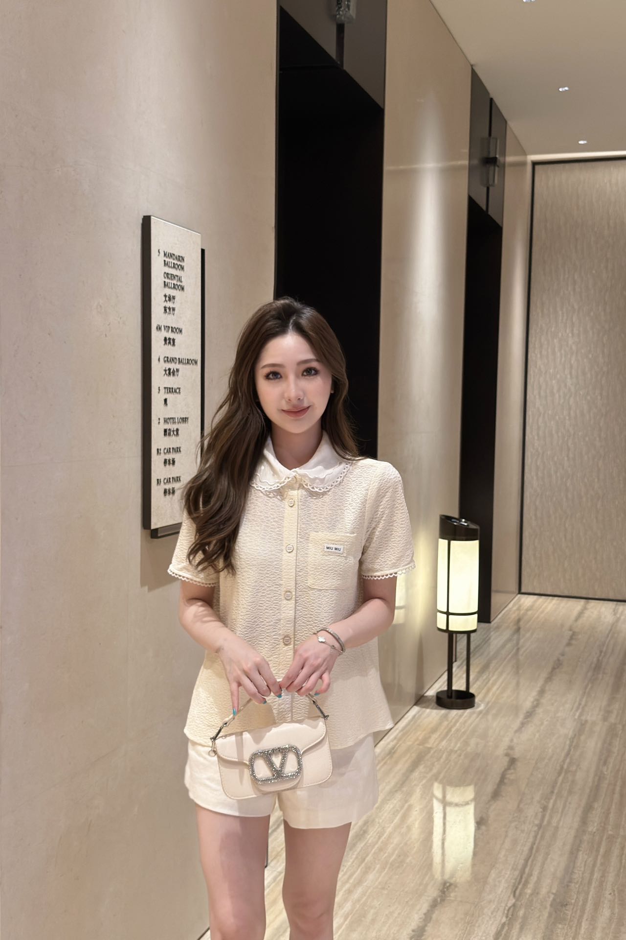 미우미우 여성 반팔 SS 52321