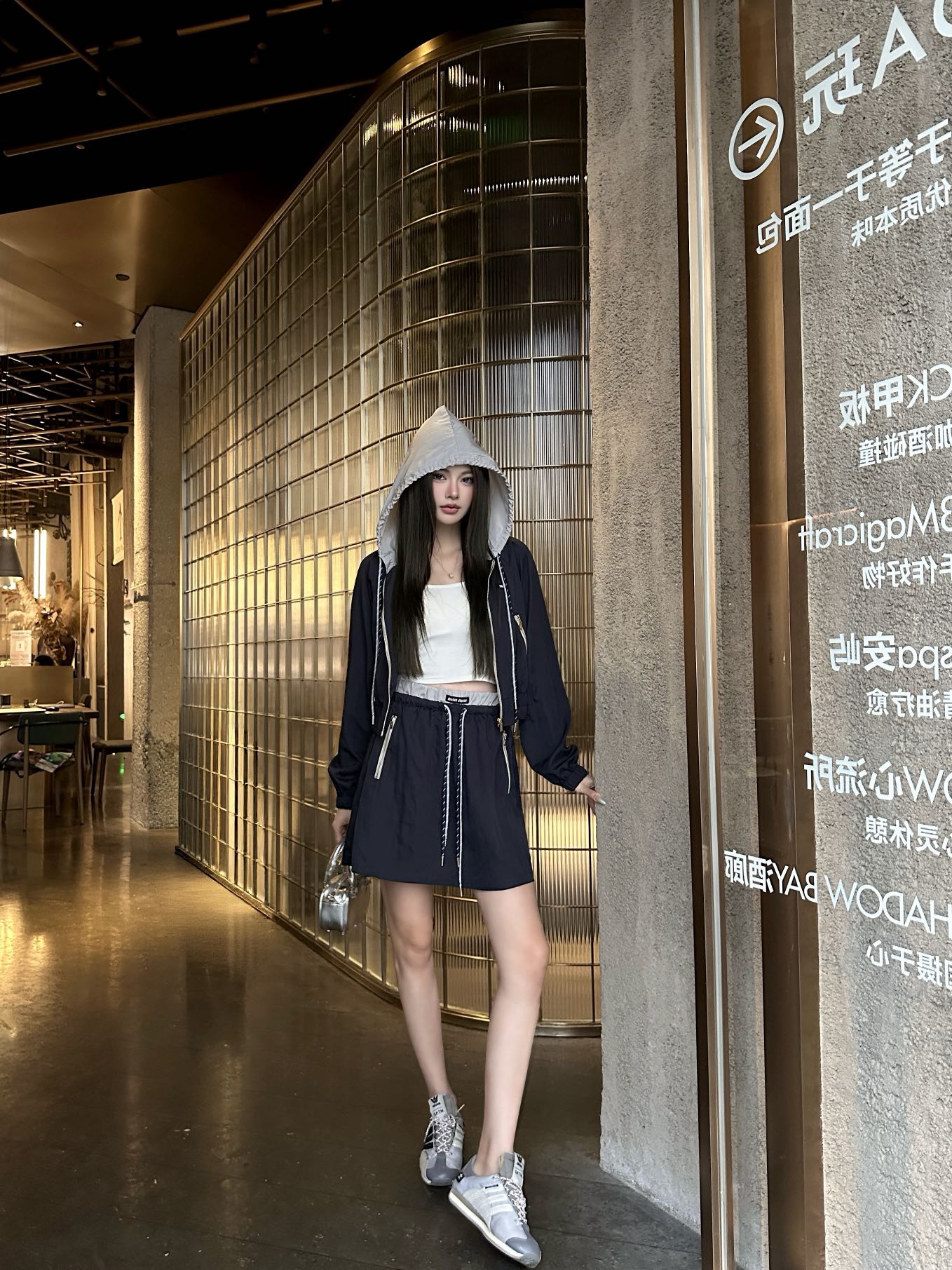 NO:822560,model pictures,,19860909模特图,,,Women's clothing