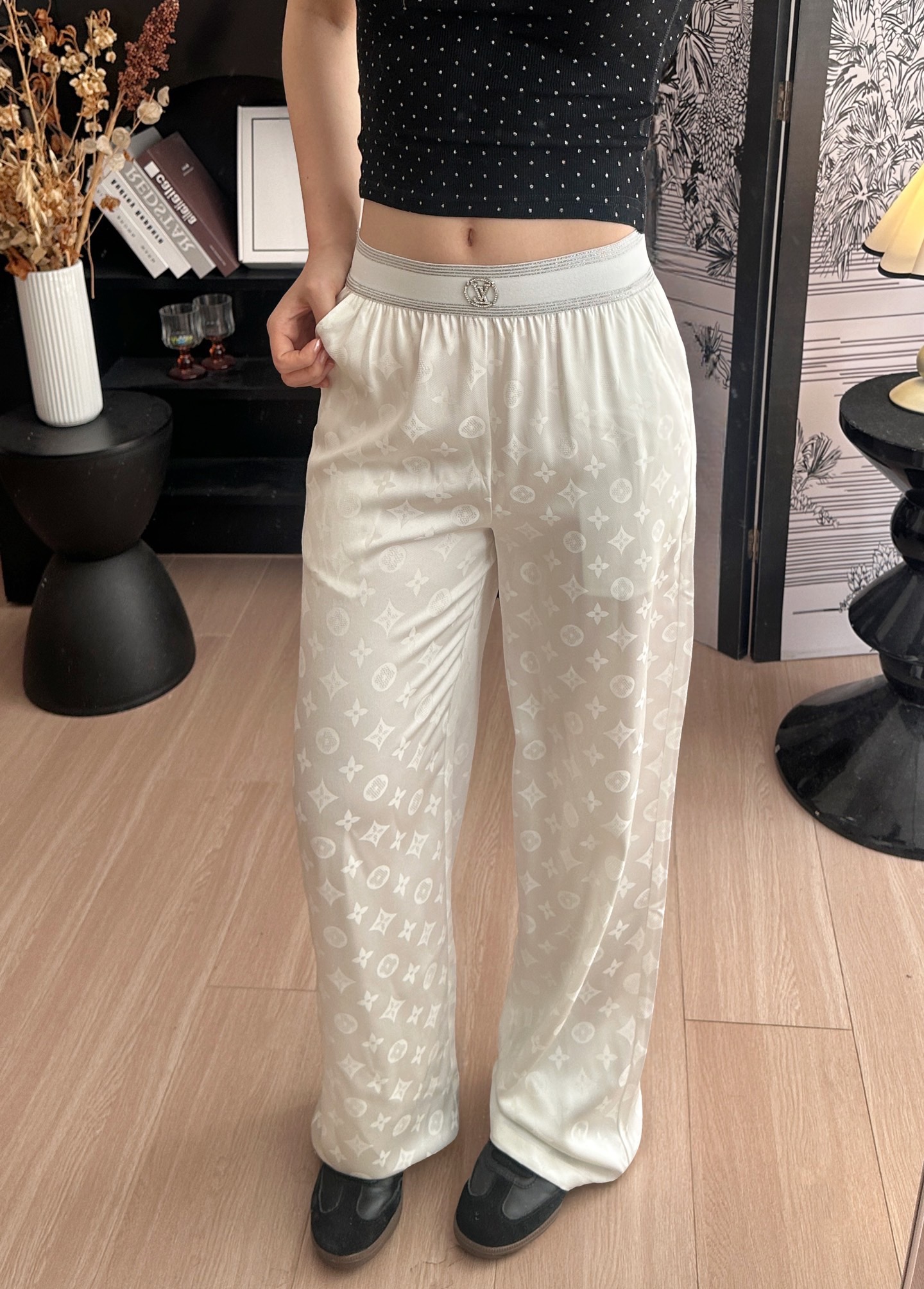 루이비통 여성 바지 129701 Louis Vuitton Pants 썸네일 이미지