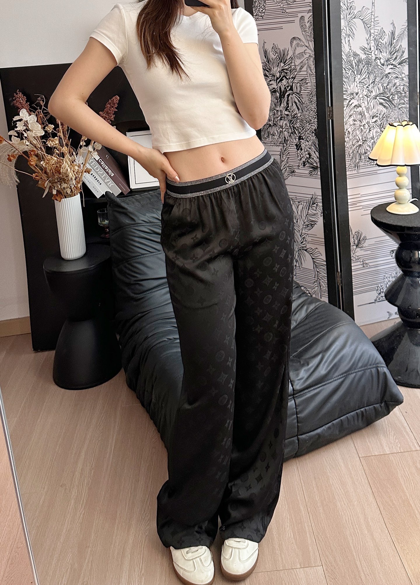 루이비통 여성 바지 129700 Louis Vuitton Pants 썸네일 이미지