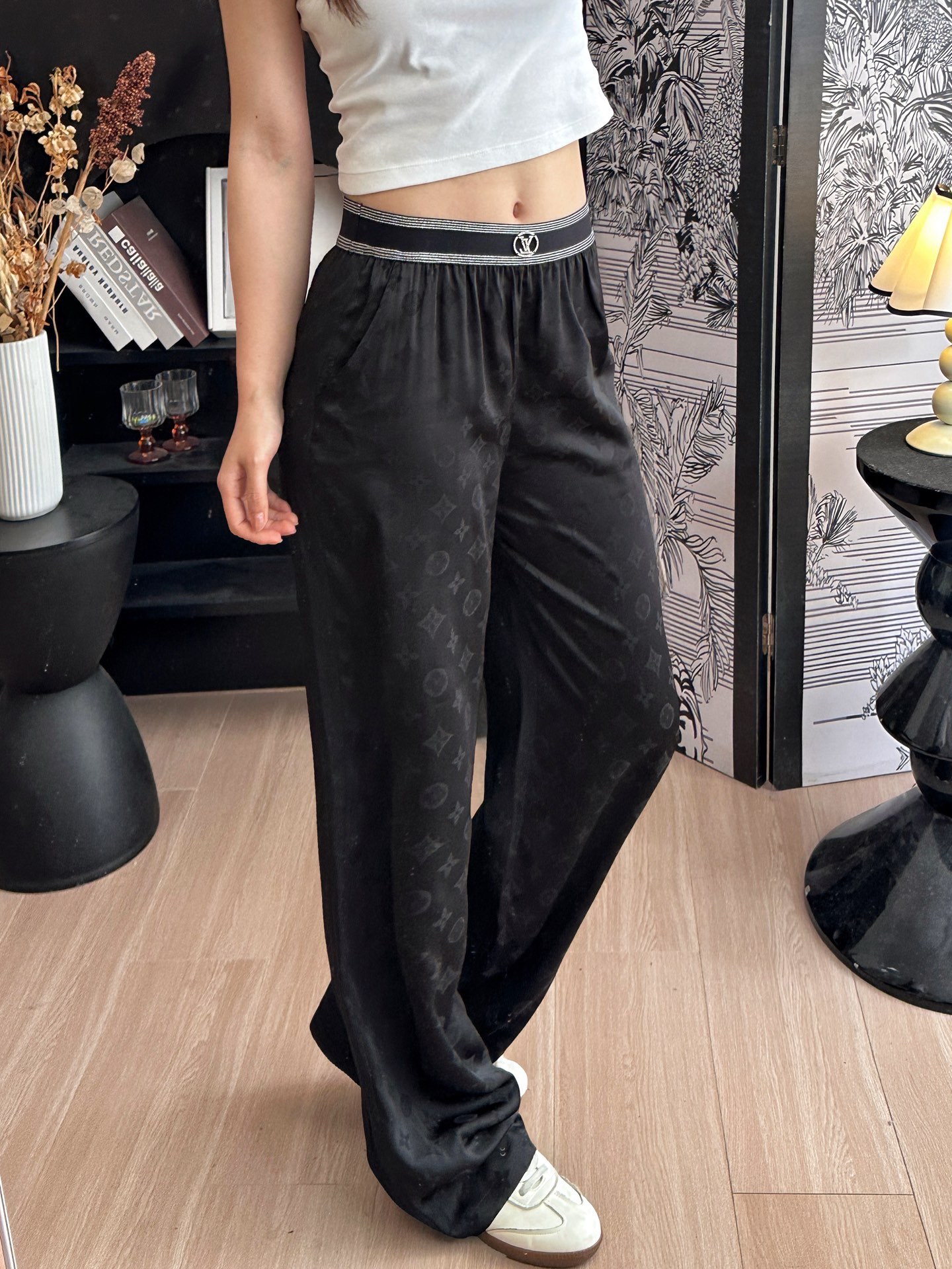 루이비통 여성 바지 129700 Louis Vuitton Pants 썸네일 이미지