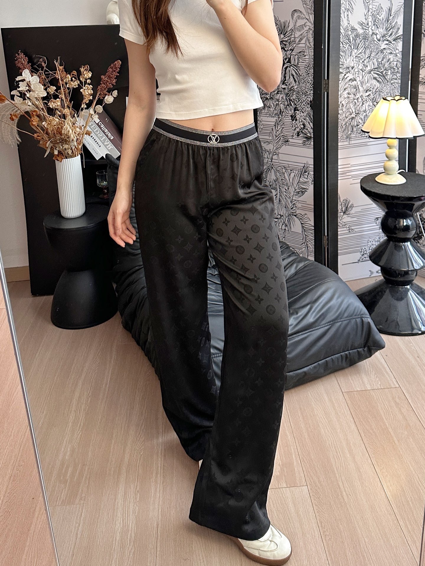 루이비통 여성 바지 129700 Louis Vuitton Pants 썸네일 이미지
