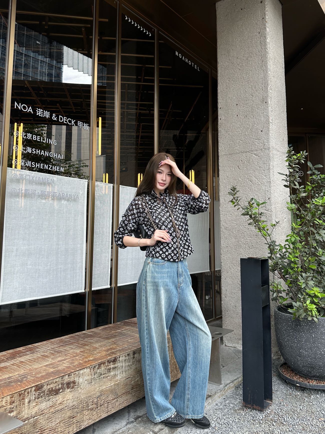 NO:820595,Model pictures,Louis Vuitton-clothing,louis vuitton,19860909模特图,路易威登-服装,louis vuitton,,Women's clothing