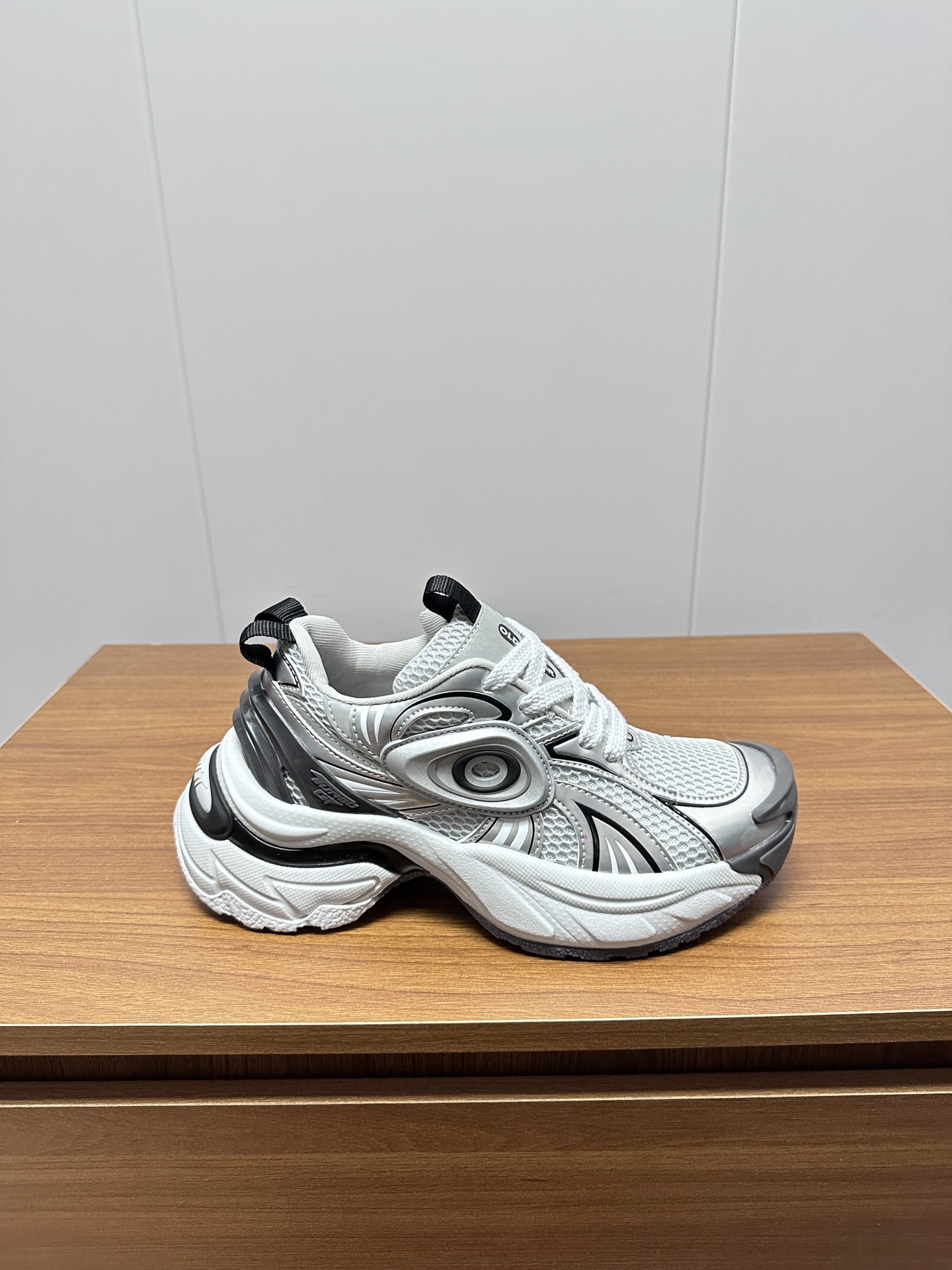 “Old Order Turbo GT Sneakers: P800 Factory Design, TPU Leather Mix, Size 35-40” - 图片 6