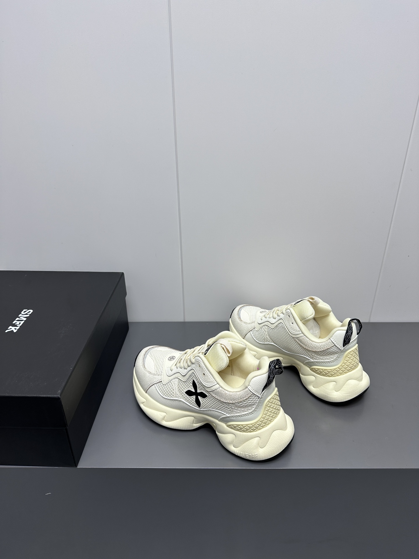 P725 Plant: High-Quality Zirconium Shoes with 5cm Thick Sole - 图片 5