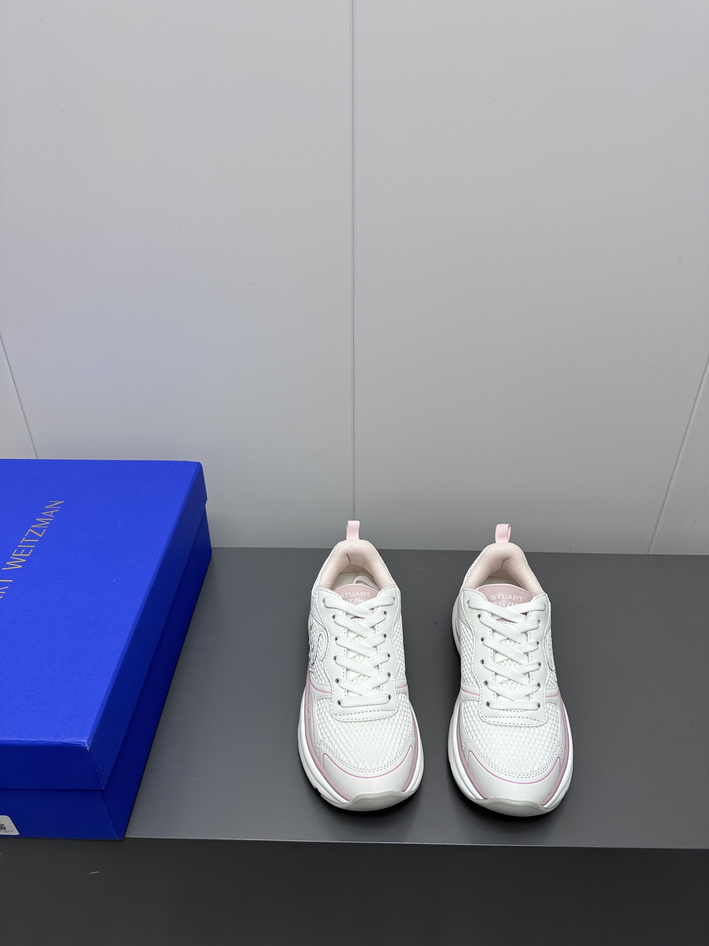 Innovative SW Luxury Sneakers: High-Quality, Comfortable, and Stylish. - 图片 4