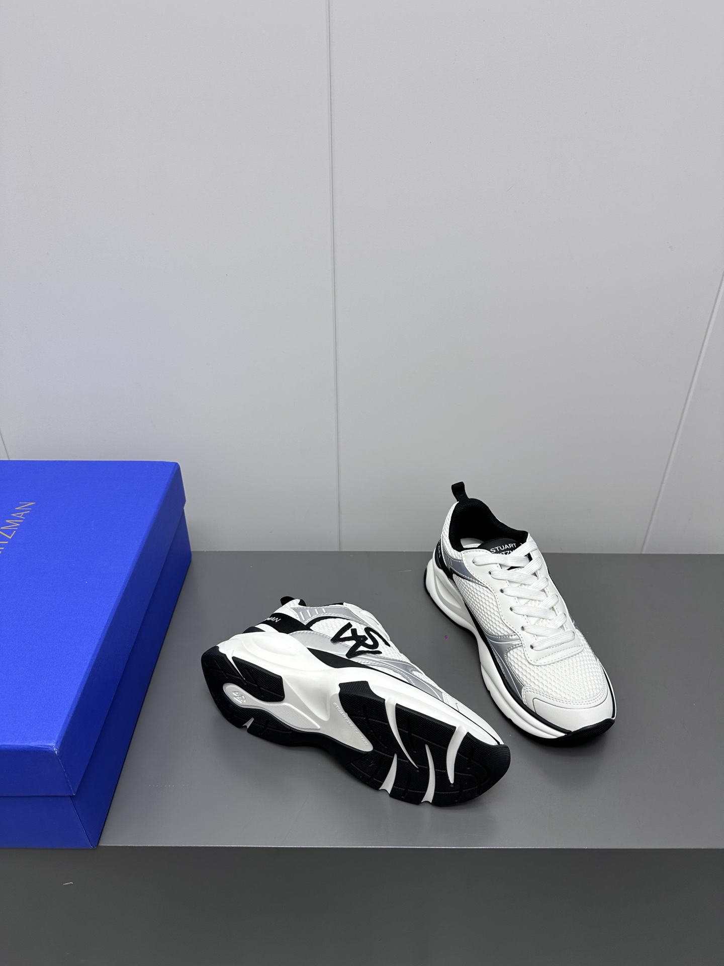 SW New White Luxury Sneakers: Innovative Design, High Quality, Ultimate Comfort. - 图片 3