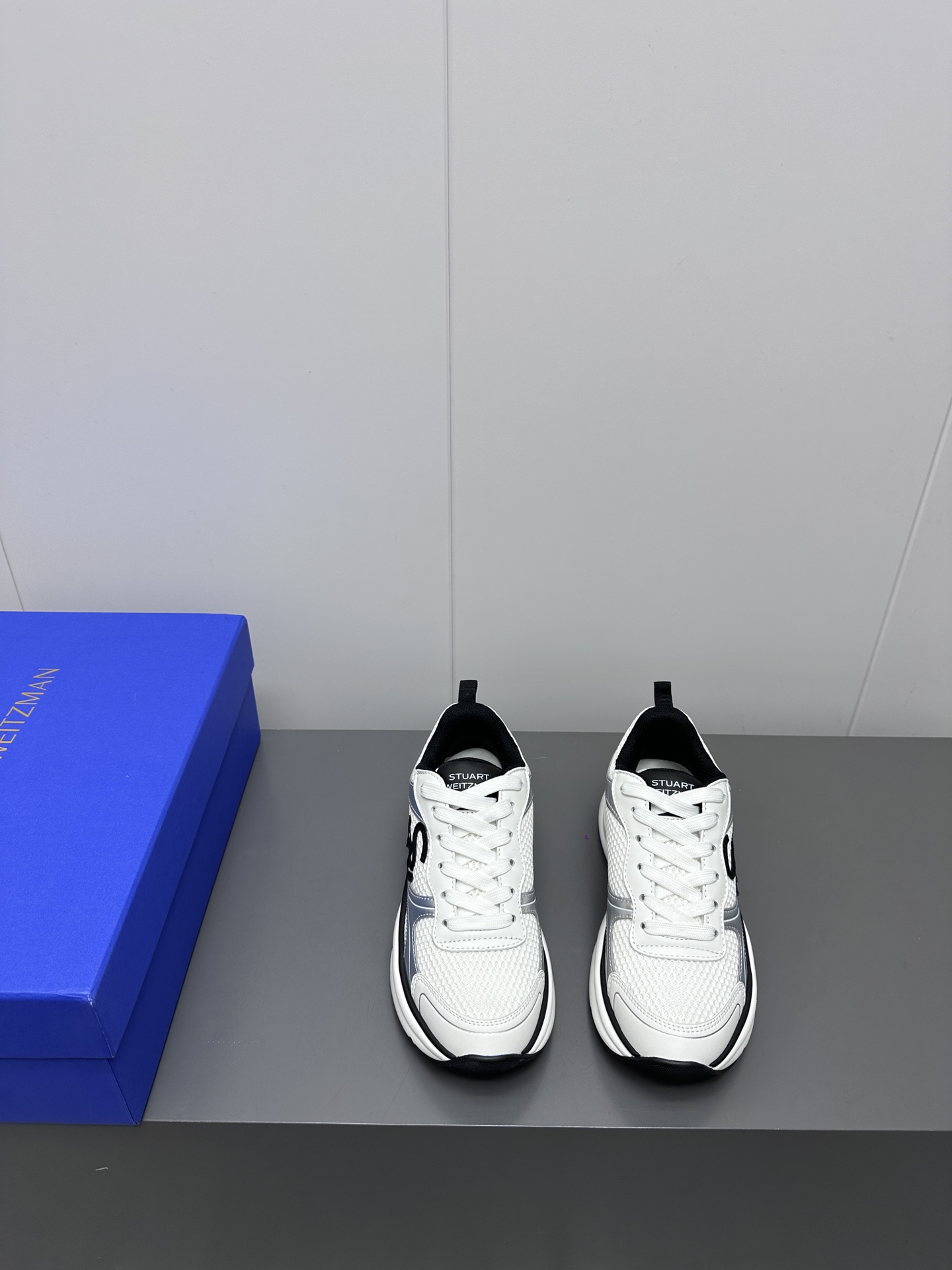SW New White Luxury Sneakers: Innovative Design, High Quality, Ultimate Comfort. - 图片 4