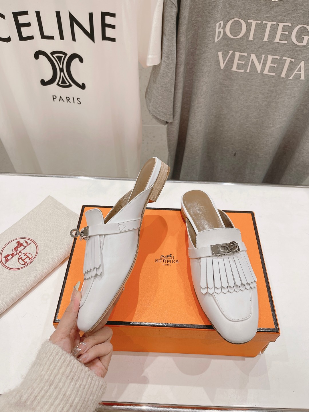 高版本出厂 🆕Herme…s fw24 new arrival～H家新款kelly扣流苏半托乐福鞋鞋型很