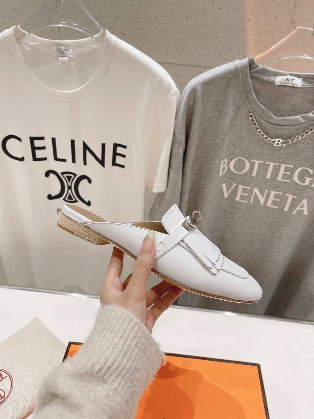 高版本出厂 🆕Herme…s fw24 new arrival～H家新款kelly扣流苏半托乐福鞋鞋型很