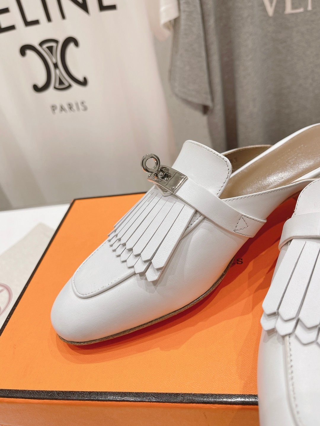 高版本出厂 🆕Herme…s fw24 new arrival～H家新款kelly扣流苏半托乐福鞋鞋型很