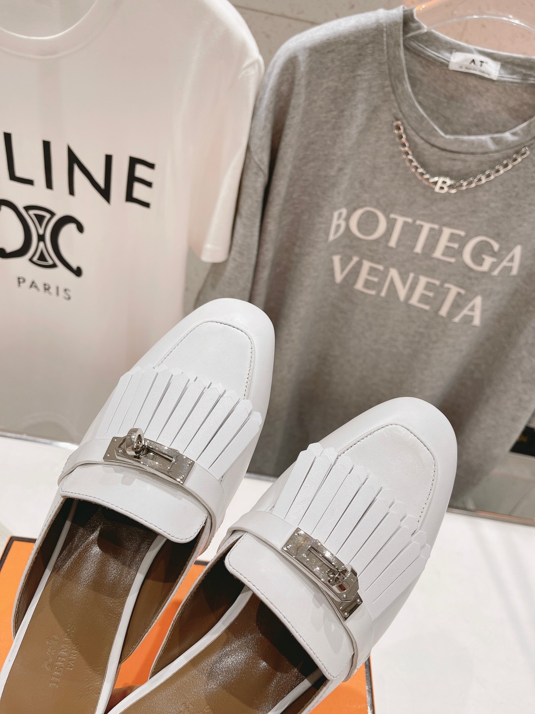 高版本出厂 🆕Herme…s fw24 new arrival～H家新款kelly扣流苏半托乐福鞋鞋型很