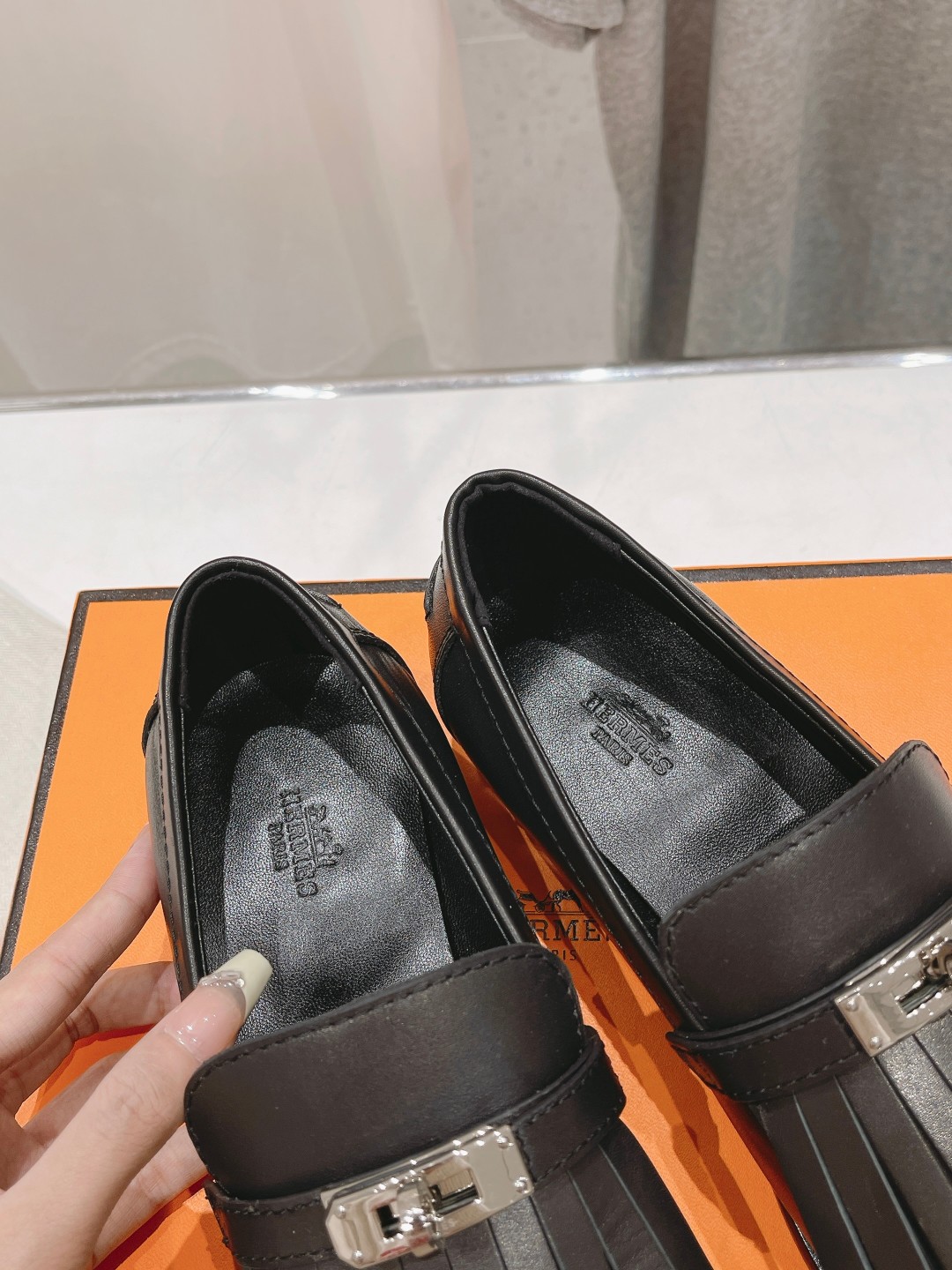 高版本出厂 单鞋 🆕Herme…s fw24 new arrival～H家新款kelly扣流苏乐福鞋鞋型