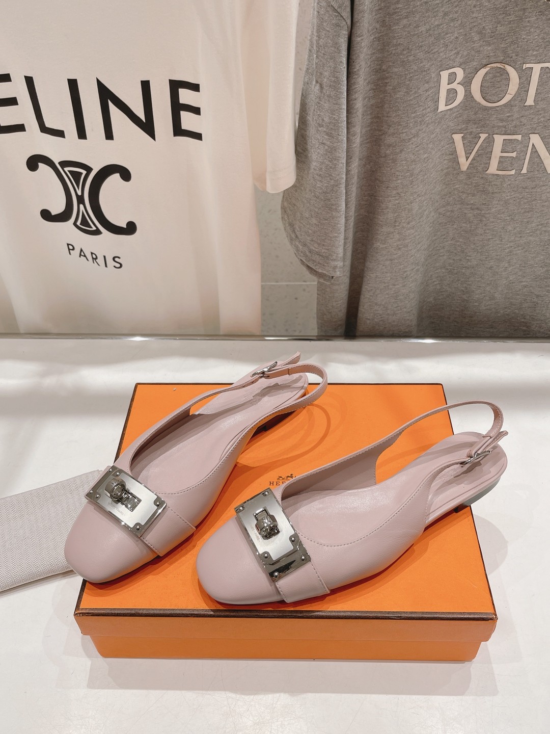 High-end 775: Comfortable Leather Shoes from Italy, Sizes 35-41 - 图片 5