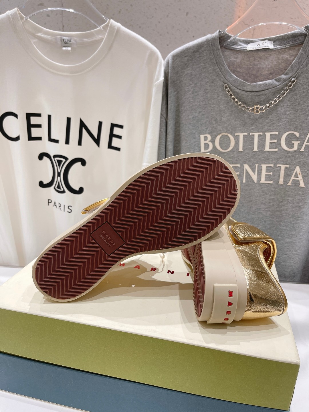 高品质升级版 Marni|玛丽珍大头娃娃鞋‼️升级大底，原版一致套楦工艺，升级最新官方原版包装‼️玛尼这