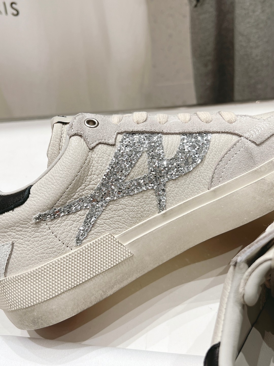 High-End ASH Ashe 2024s White Sneakers: Comfortable and Stylish Leisure Shoes - 图片 6