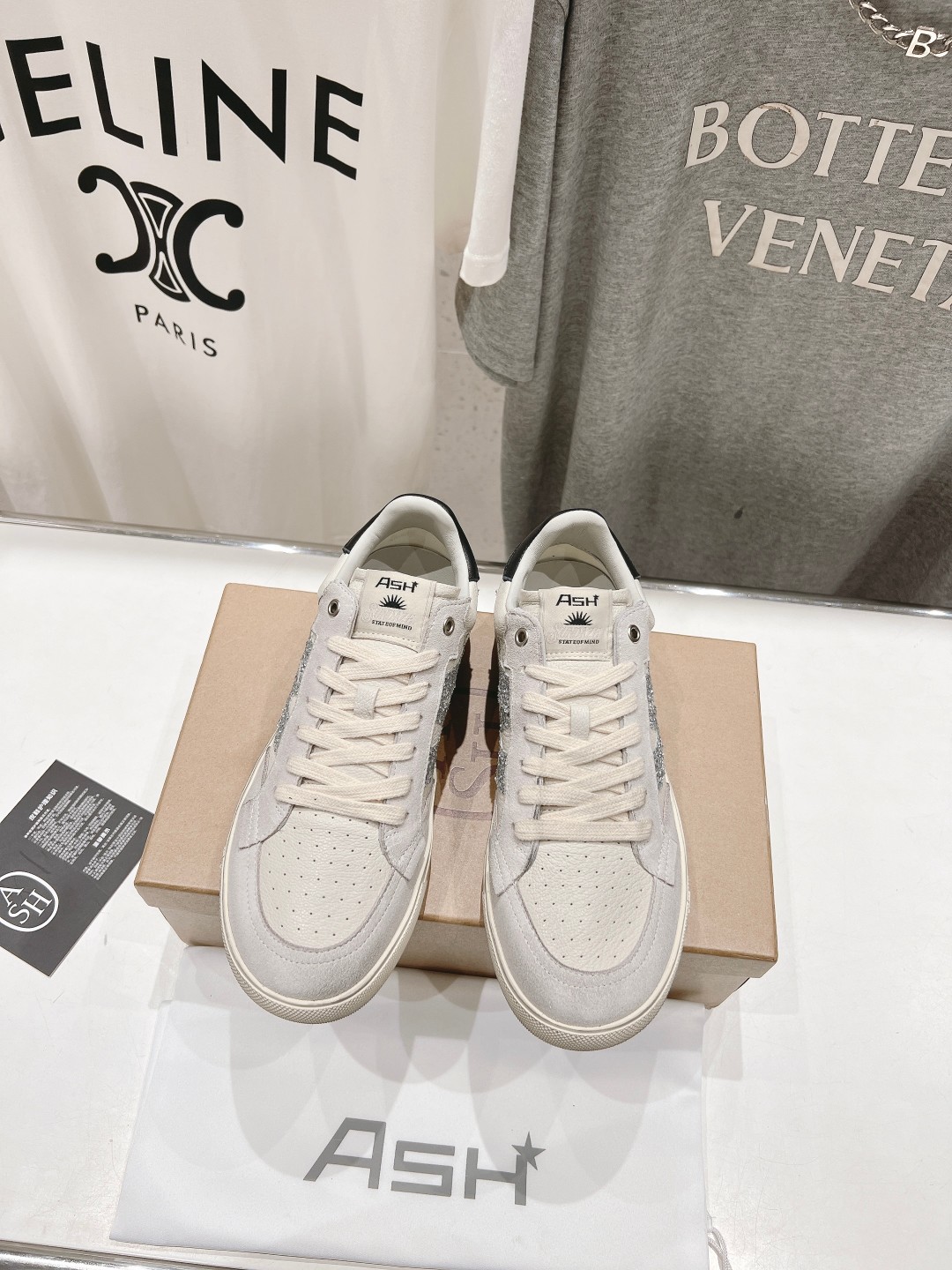 High-End ASH Ashe 2024s White Sneakers: Comfortable and Stylish Leisure Shoes