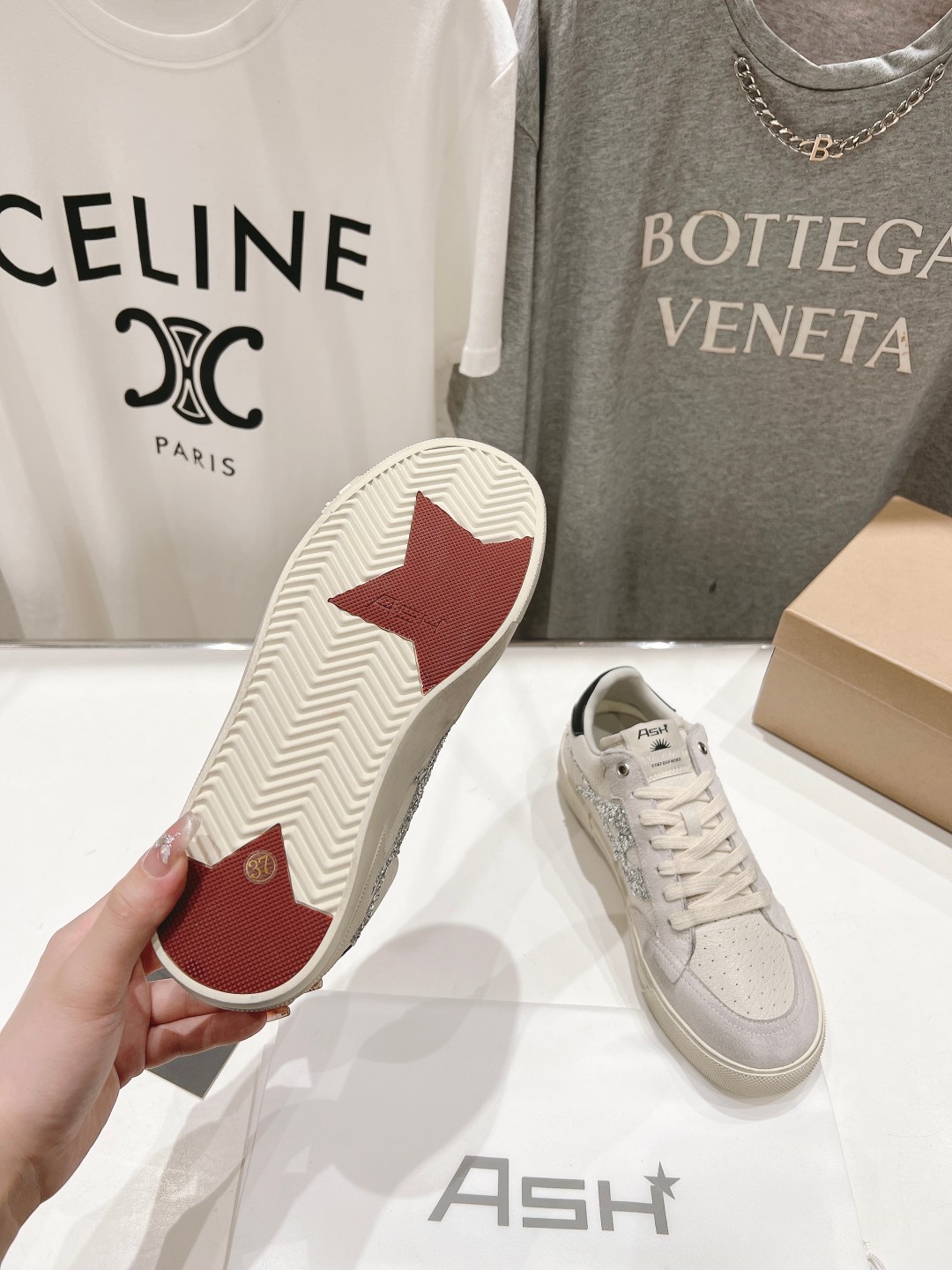 High-End ASH Ashe 2024s White Sneakers: Comfortable and Stylish Leisure Shoes - 图片 9